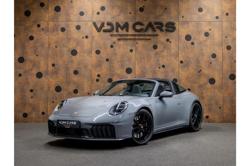 Porsche 911 (2025)
