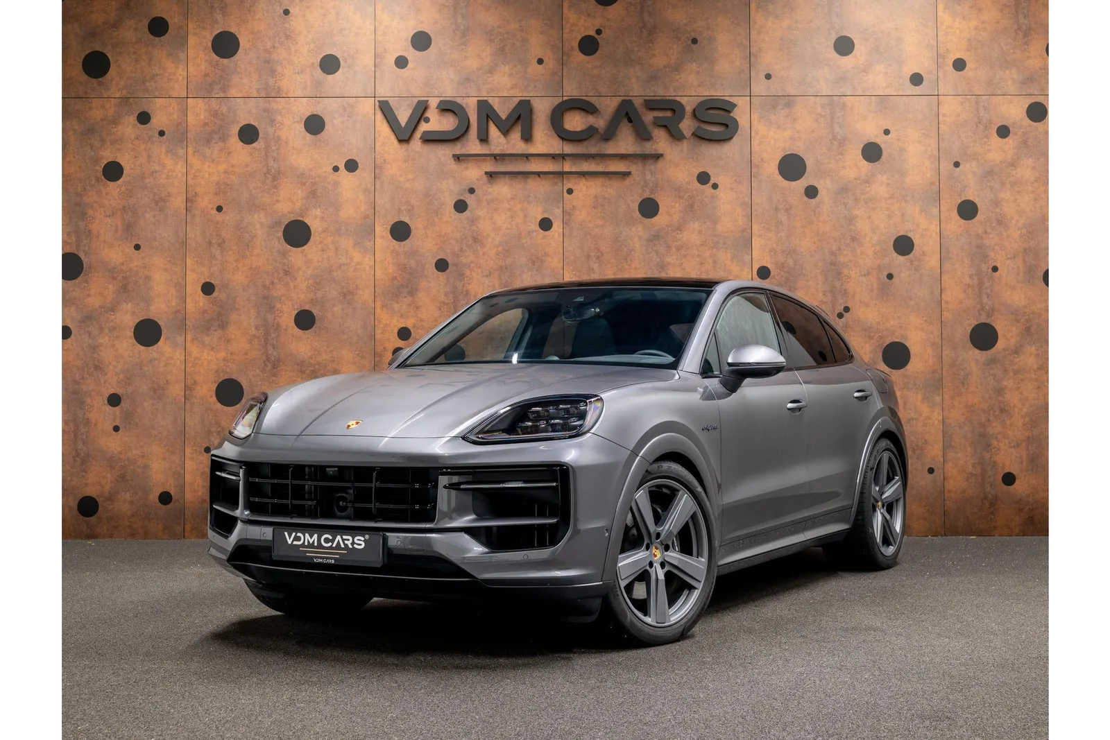 Porsche Cayenne (2024) — foto 1