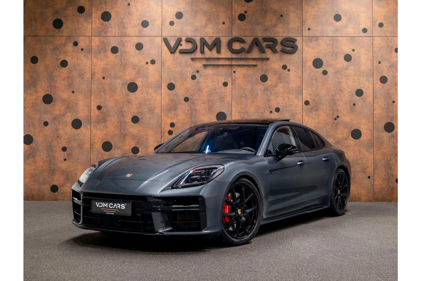 Porsche Panamera (2024) — foto 1