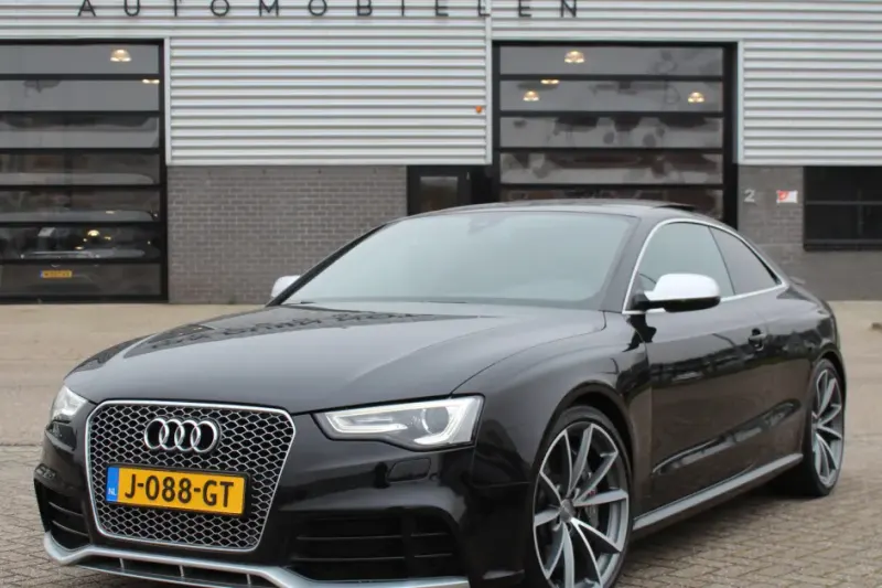 Audi RS5 (2013)