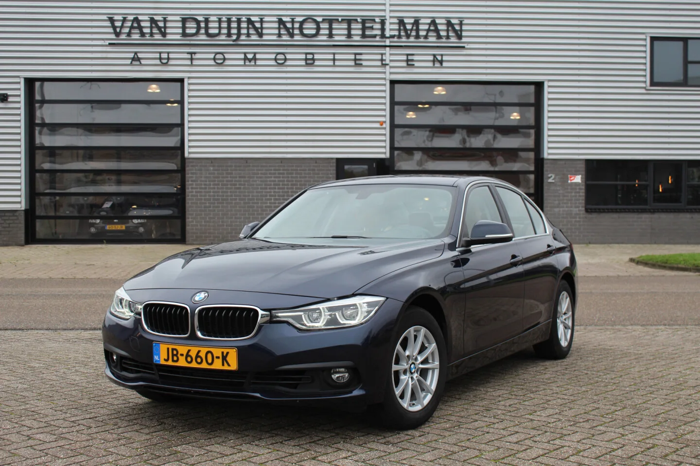 BMW 3-Serie (2016) — foto 1