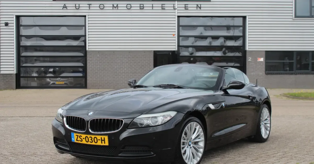BMW Z4 (2010) — foto 1