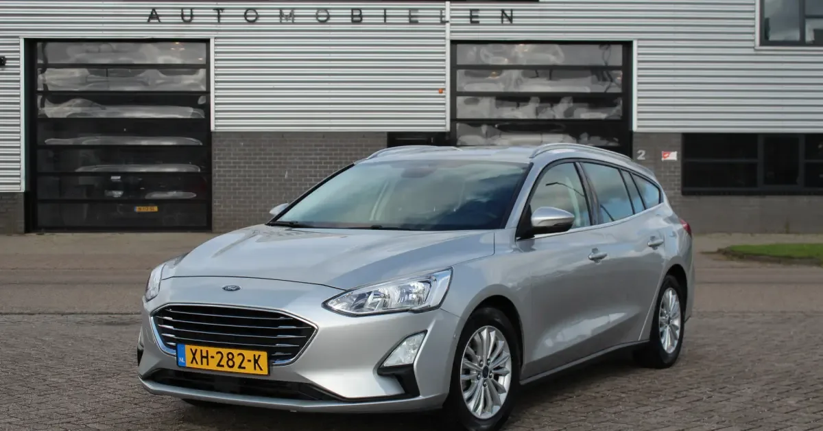 Ford Focus (2019) — foto 1