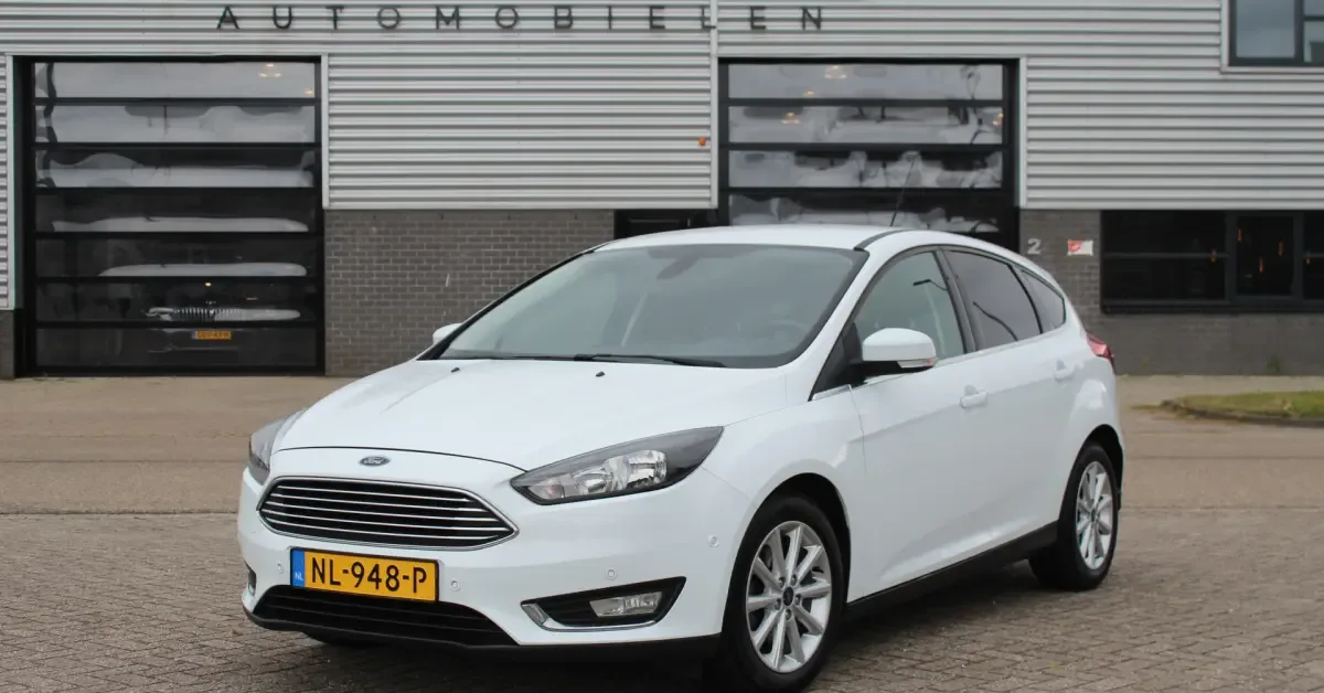 Ford Focus (2017) — foto 1