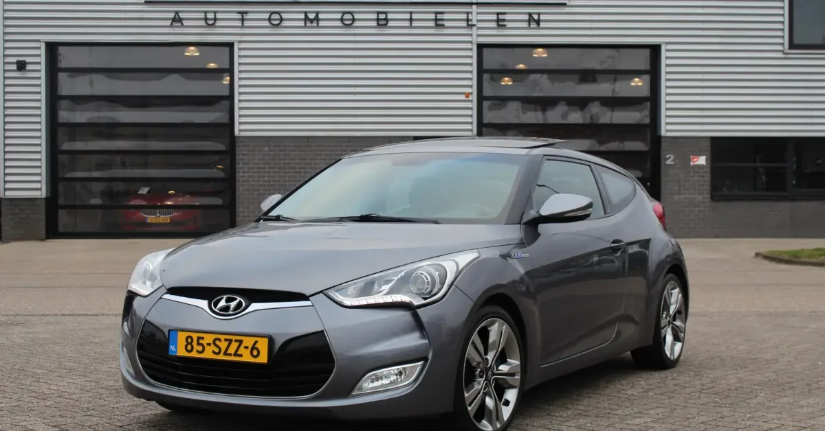 Hyundai Veloster (2012) — foto 1