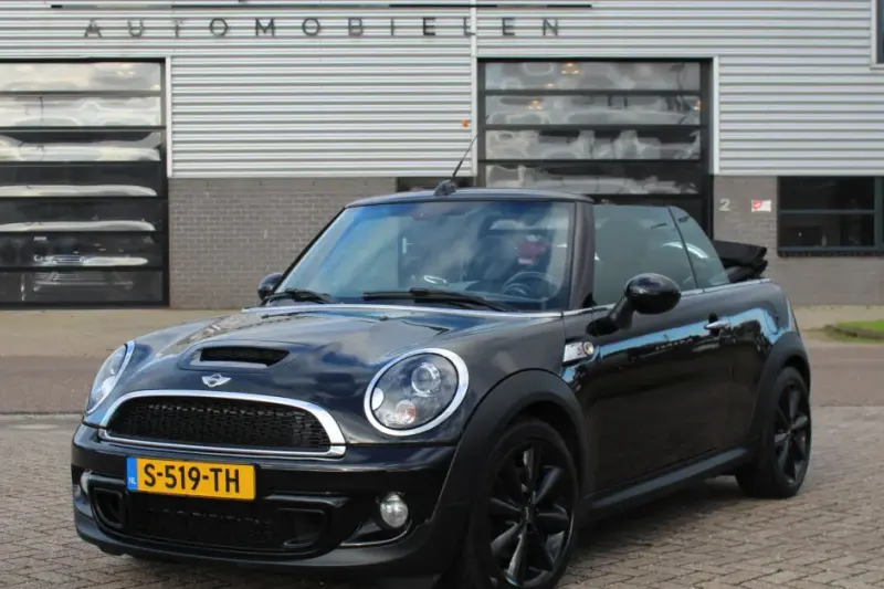 MINI Cooper (2013)