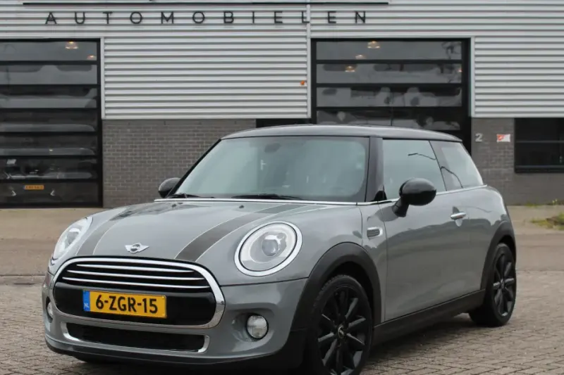 MINI Cooper (2015)