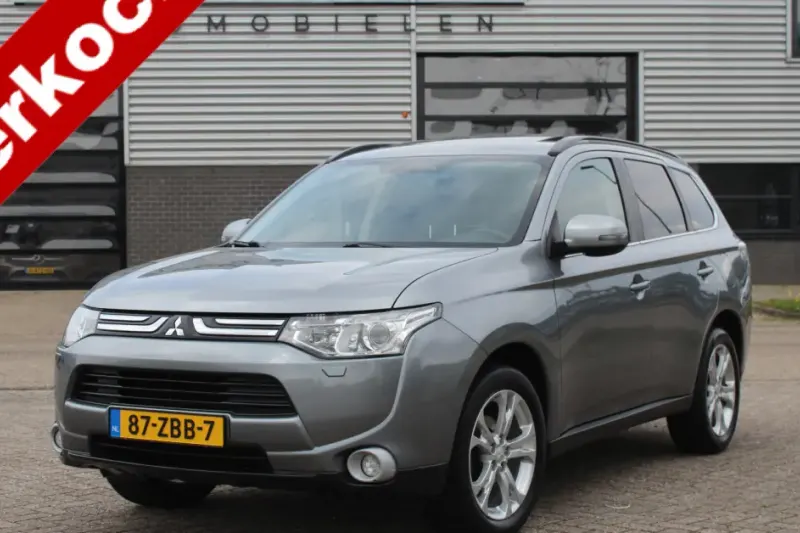 Mitsubishi Outlander (2012)