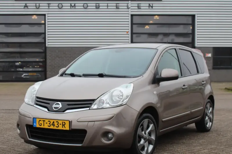 Nissan Note (2010)