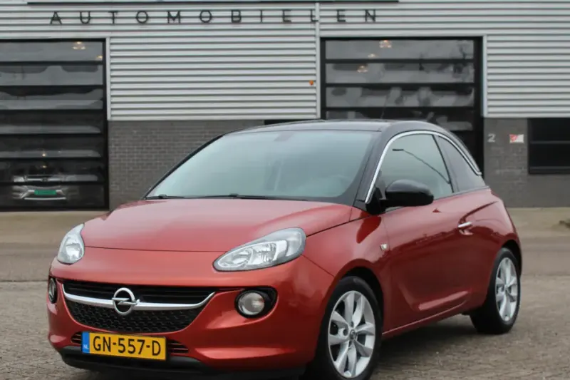 Opel Adam (2015)