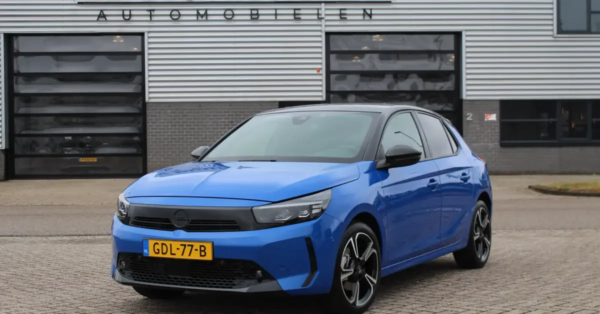 Opel Corsa (2024) — foto 1