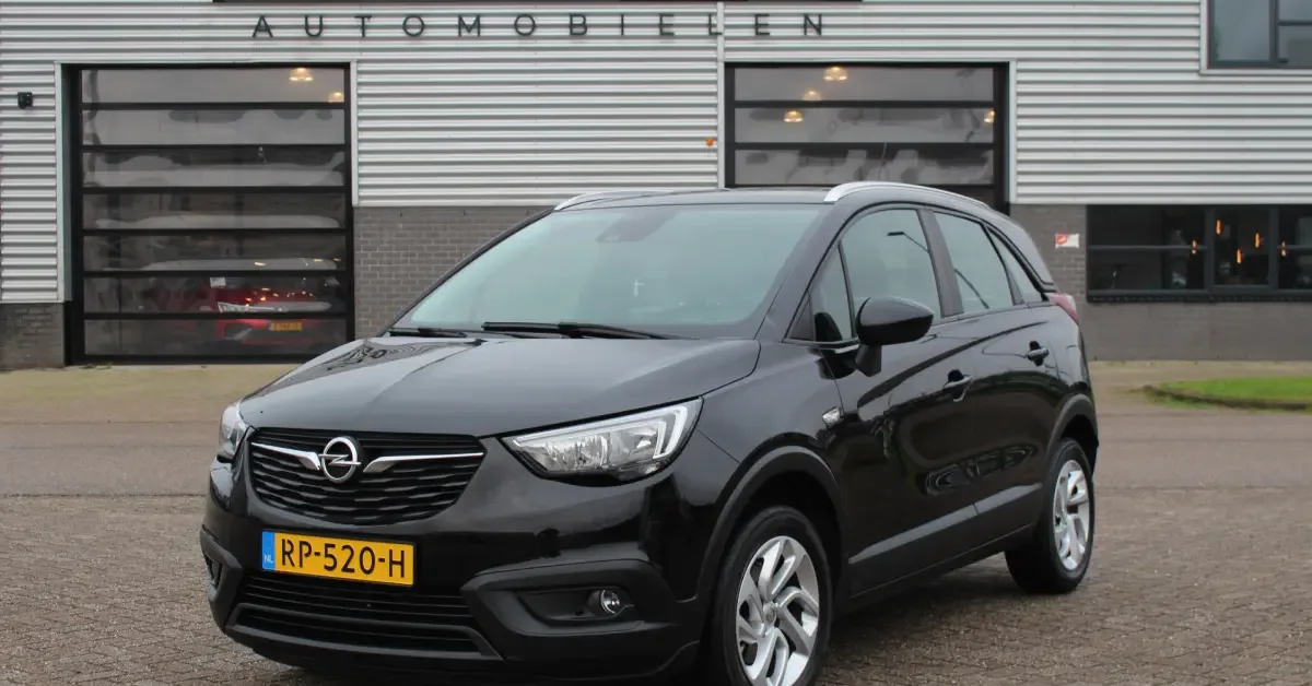 Opel Crossland (2018) — foto 1