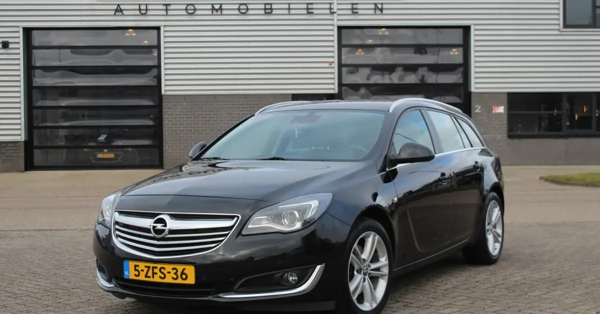 Opel Insignia (2015) — foto 1