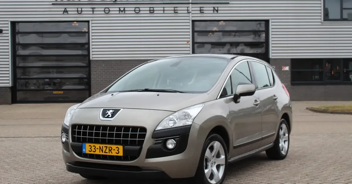 Peugeot 3008 (2011) — foto 1