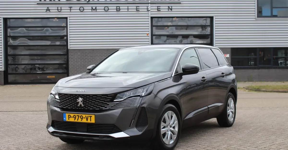 Peugeot 5008 (2022) — foto 1