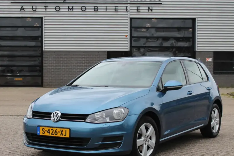Volkswagen Golf (2013)