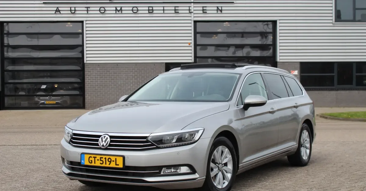Volkswagen Passat (2015) — foto 1