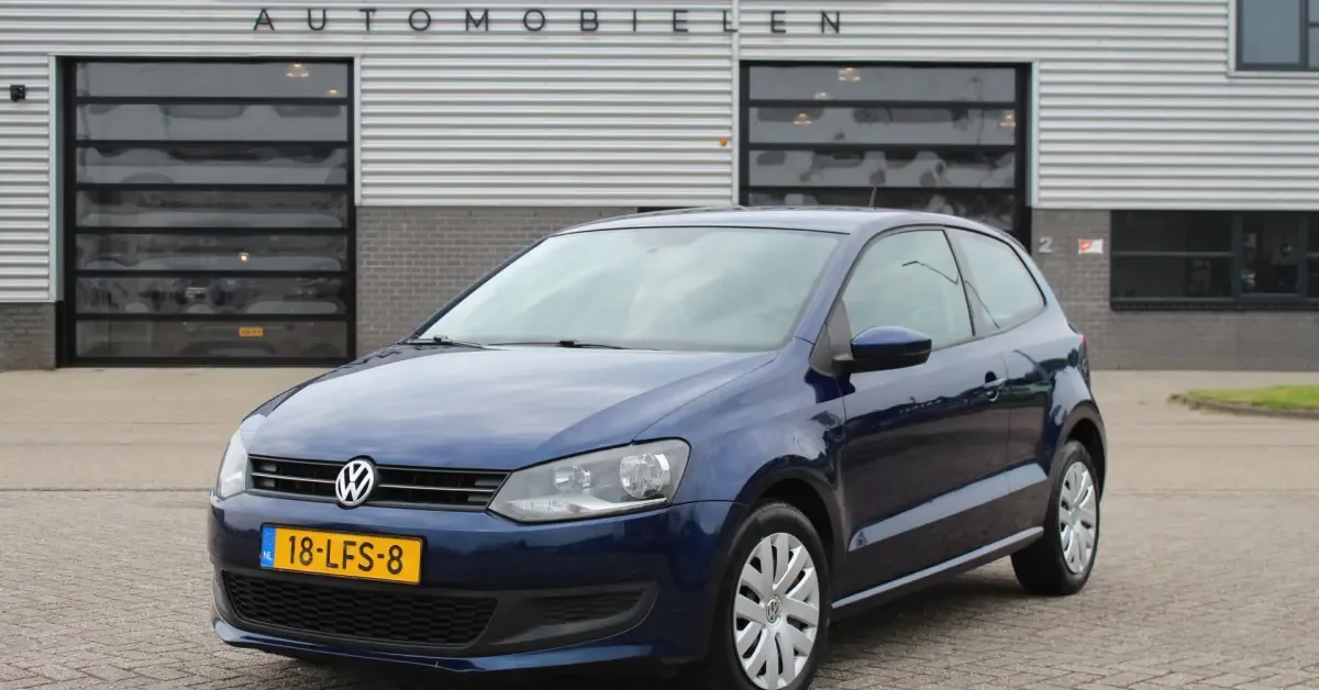 Volkswagen Polo (2010) — foto 1