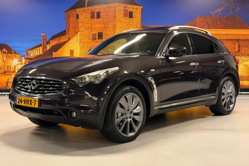 Infiniti FX (2009)