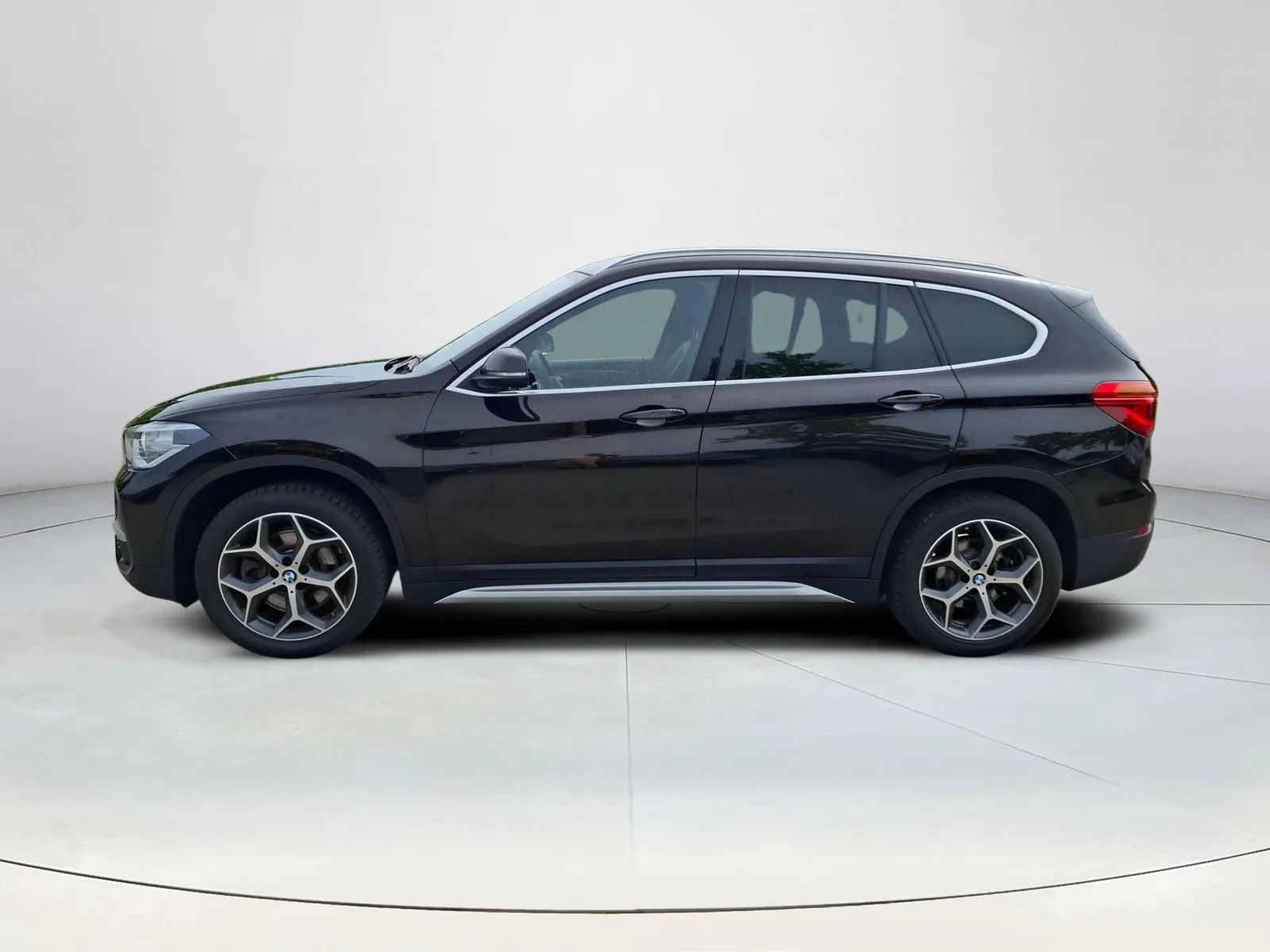 BMW X1 (2018) — foto 1