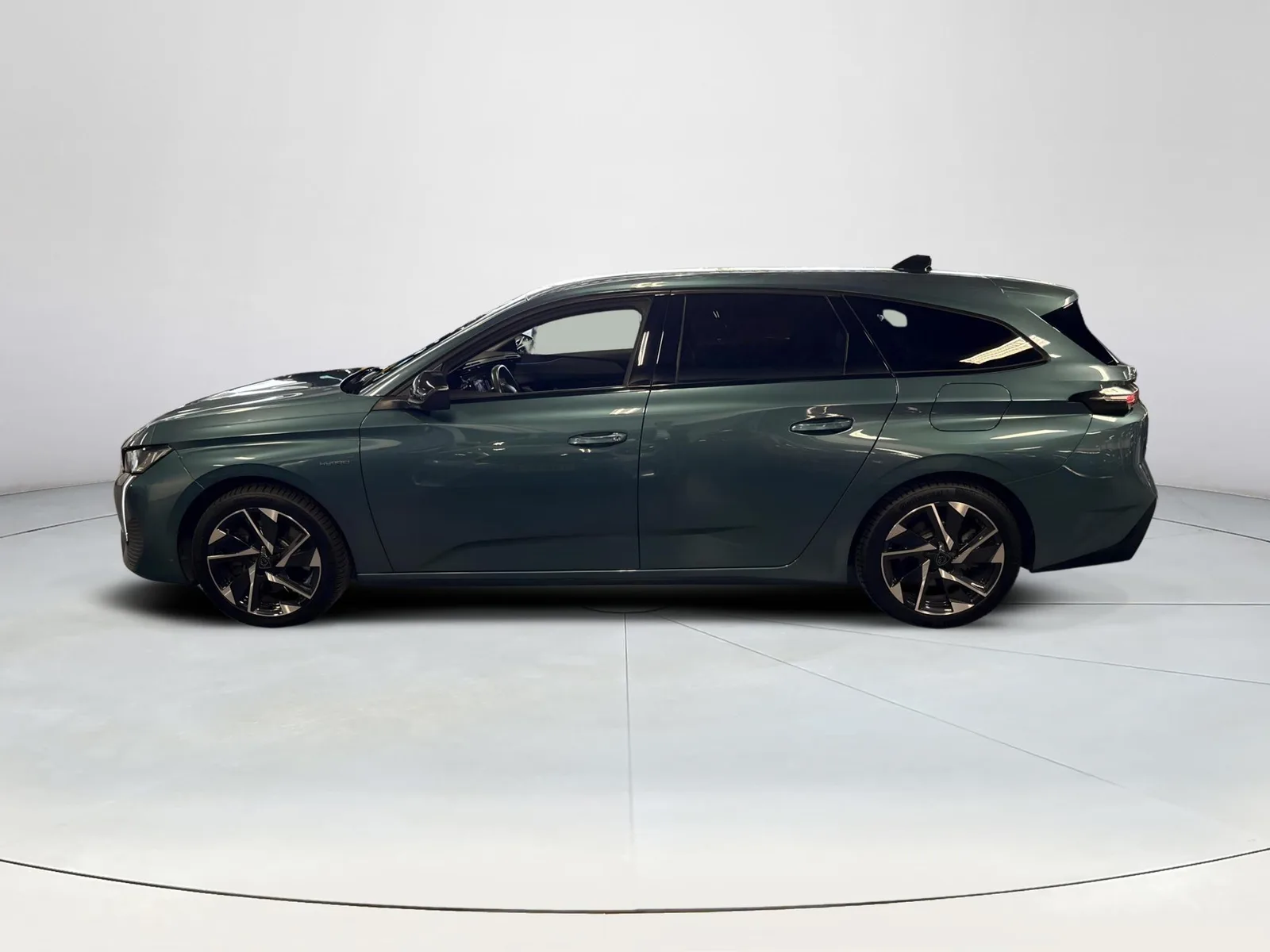 Peugeot 308 (2022) — foto 1