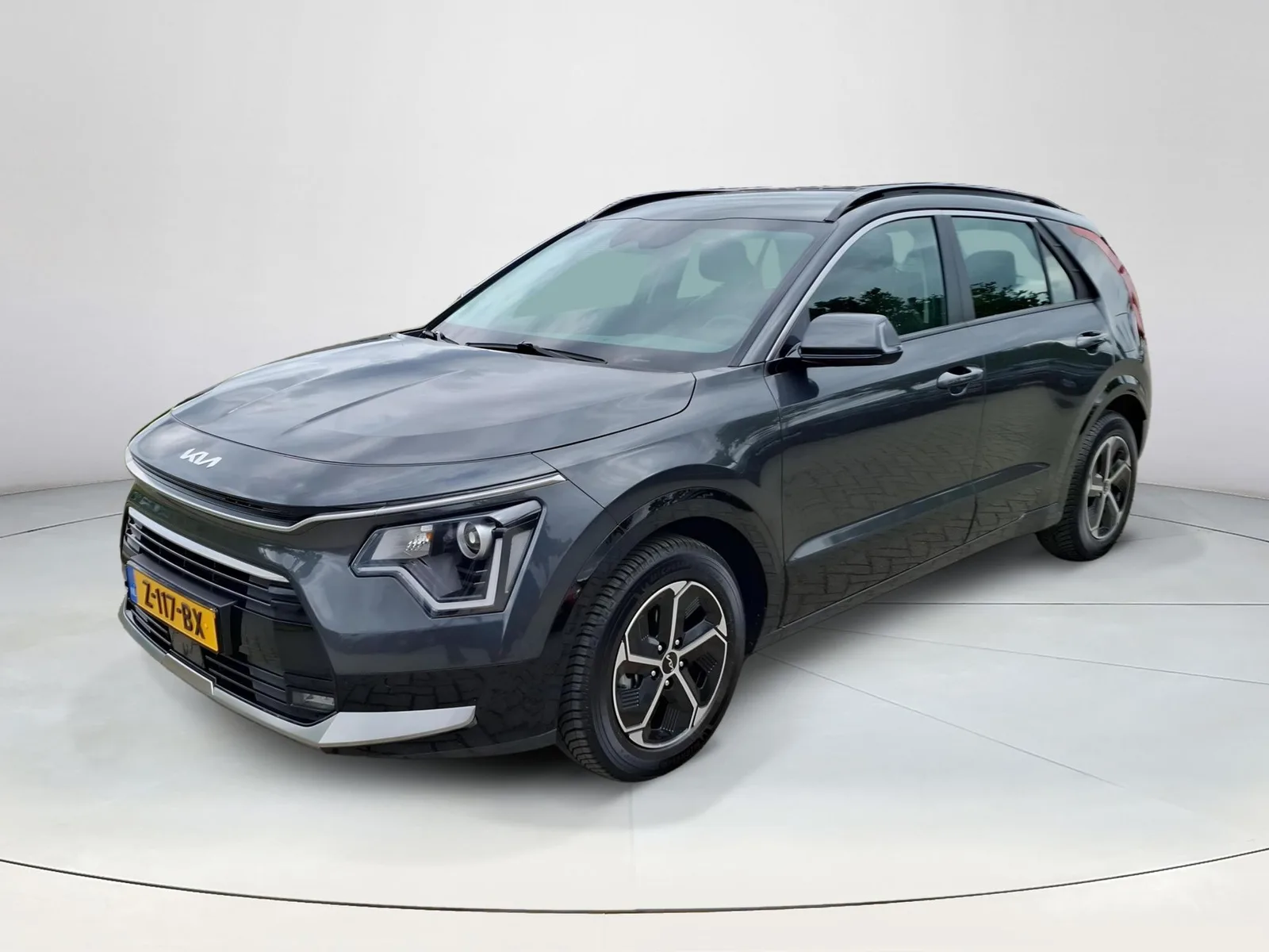 Kia Niro (2024) — foto 1