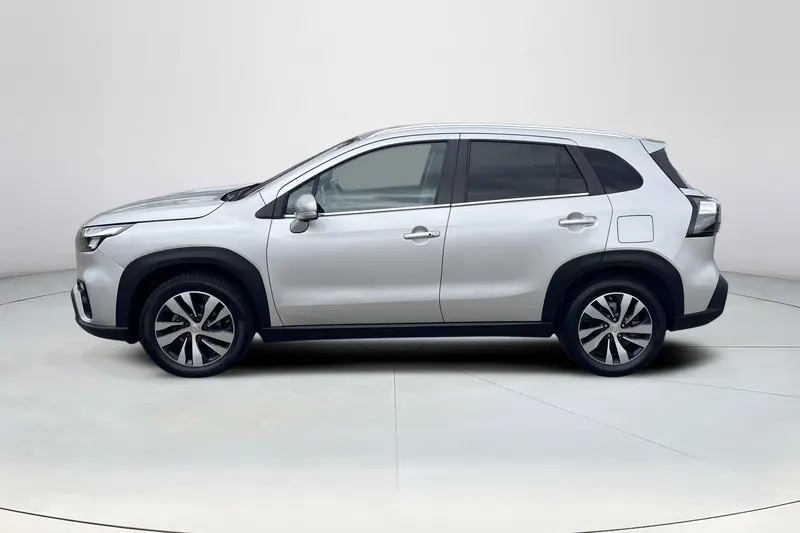 Suzuki S-Cross (2023)