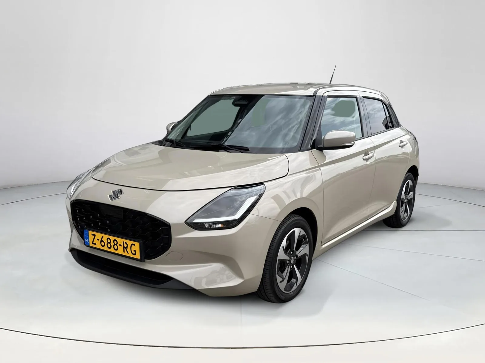 Suzuki Swift (2024) — foto 1