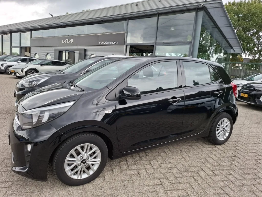 Kia Picanto (2022) — foto 1