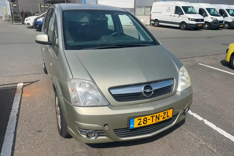 Opel Meriva (2006)