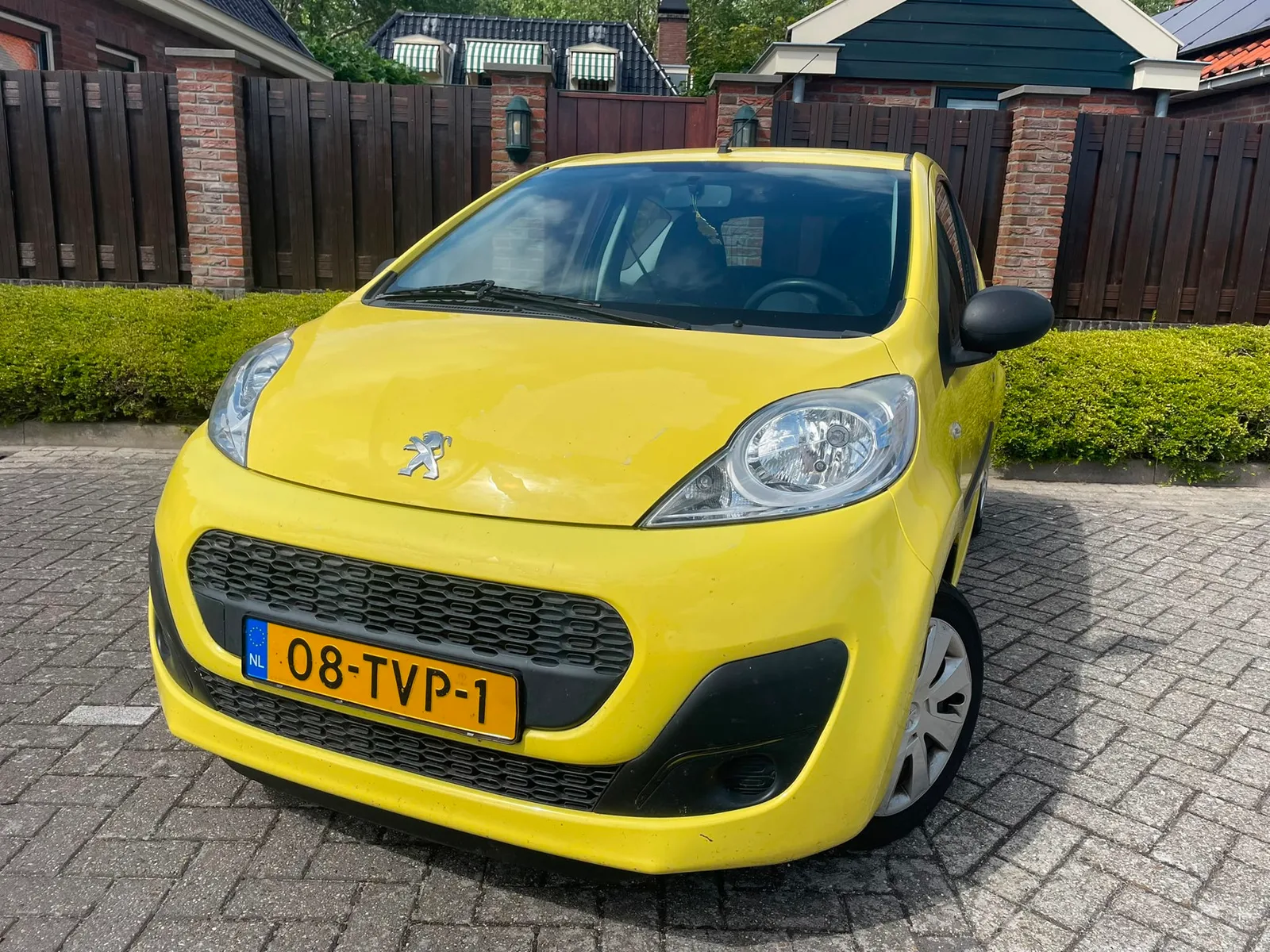 Peugeot 107 (2012) — foto 1