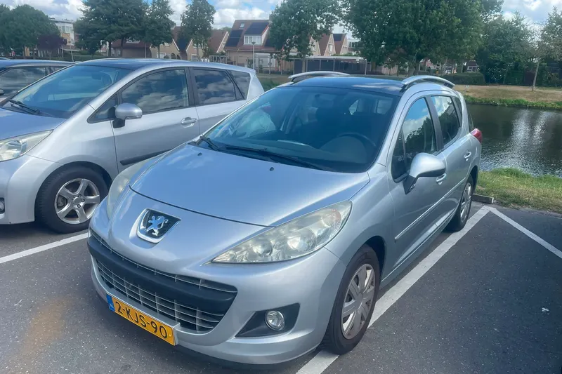 Peugeot 207 (2012)