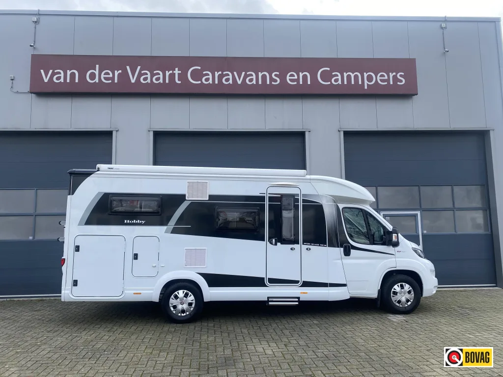 Hobby De Luxe (2021) — foto 1