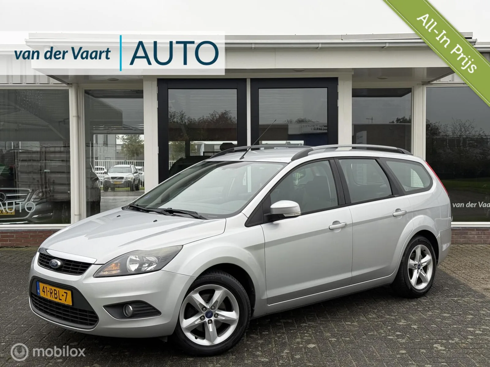 Ford Focus (2011) — foto 1