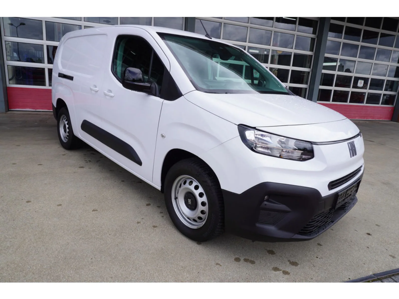 Fiat Doblò (2024) — foto 1