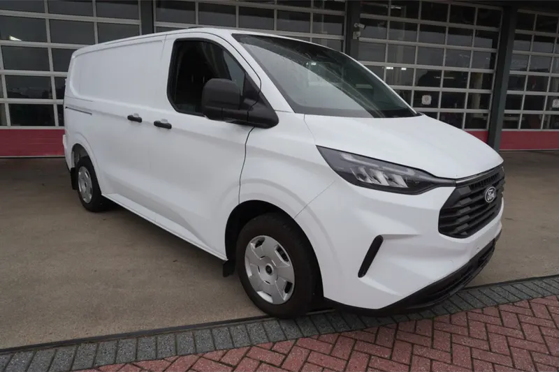 Ford Transit Custom (2024)
