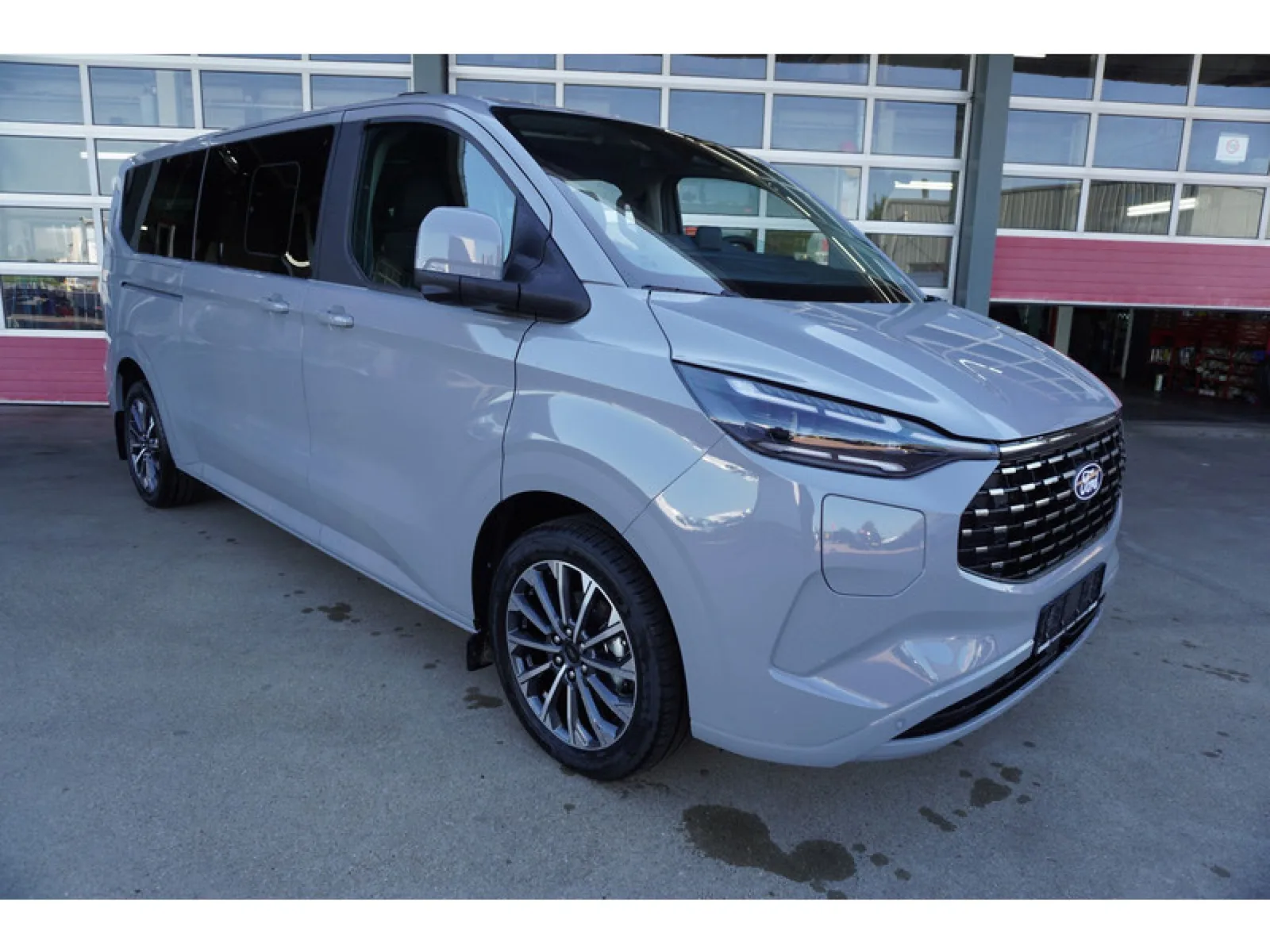 Ford Transit Custom (2026) — foto 1