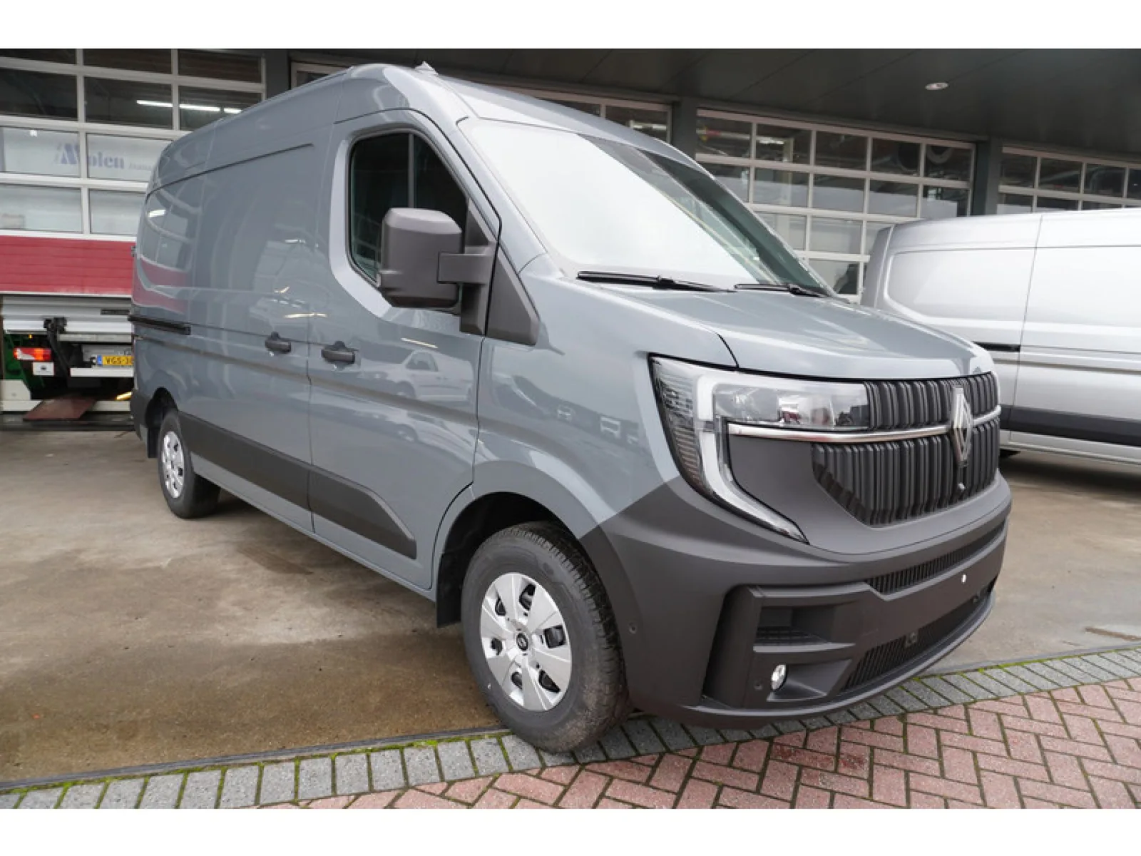 Renault Master (2024) — foto 1