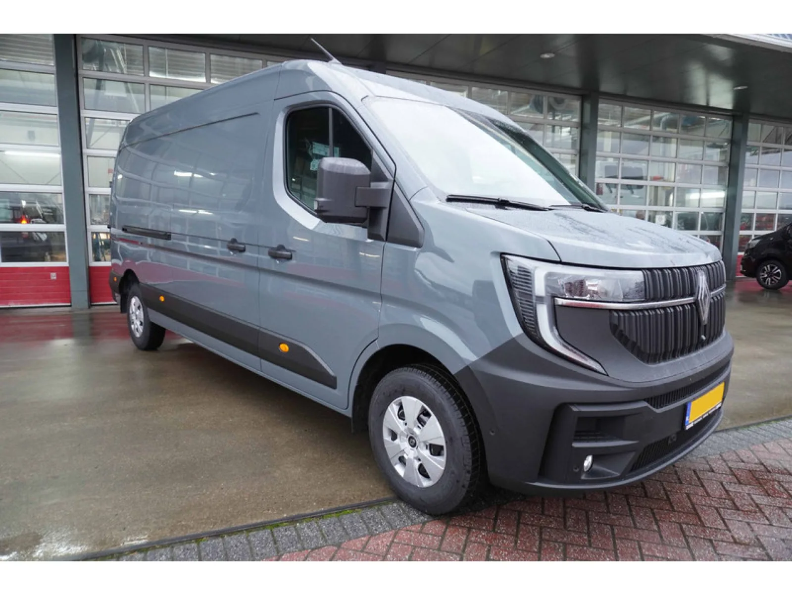 Renault Master (2024) — foto 1