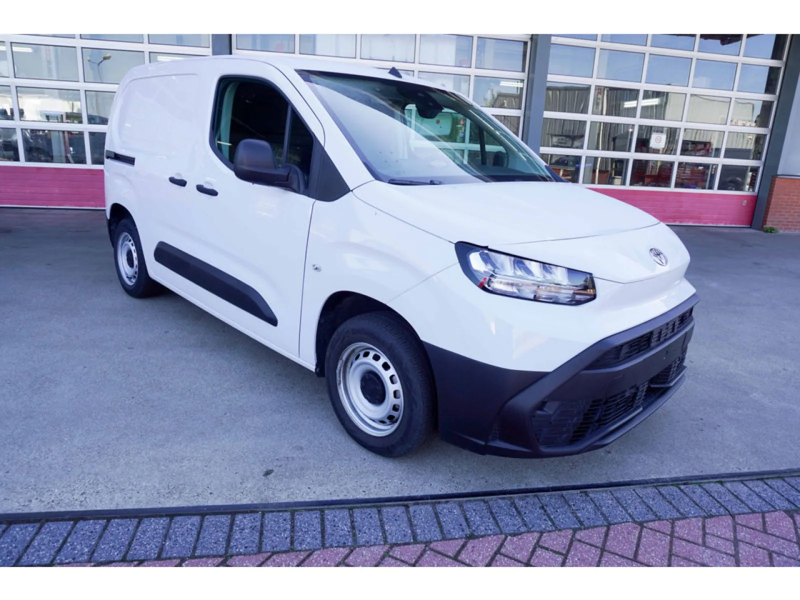 Toyota ProAce City (2024) — foto 1