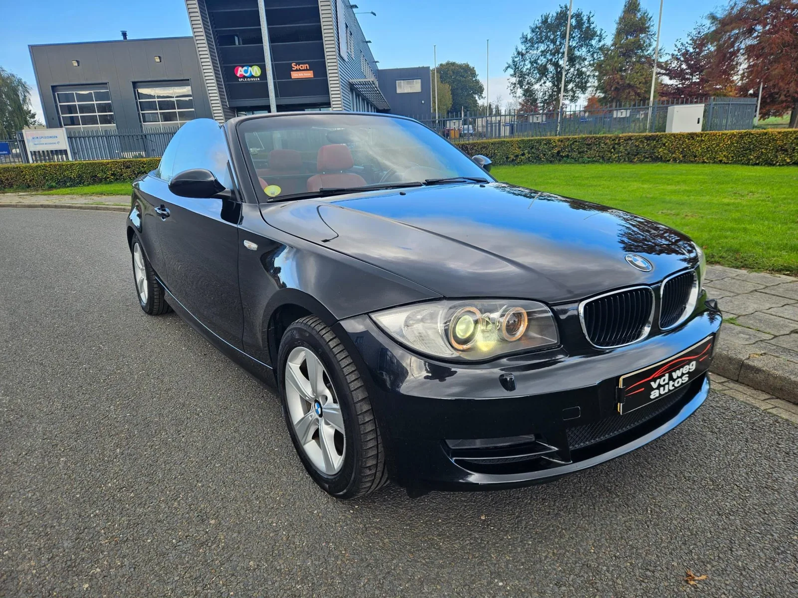 BMW 1-Serie (2011) — foto 1