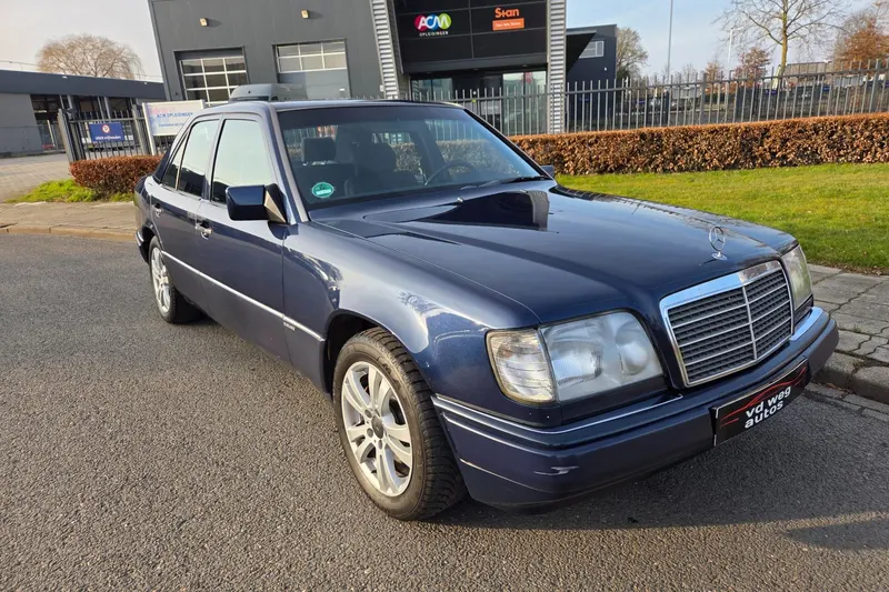 Mercedes-Benz E-Klasse (1995)