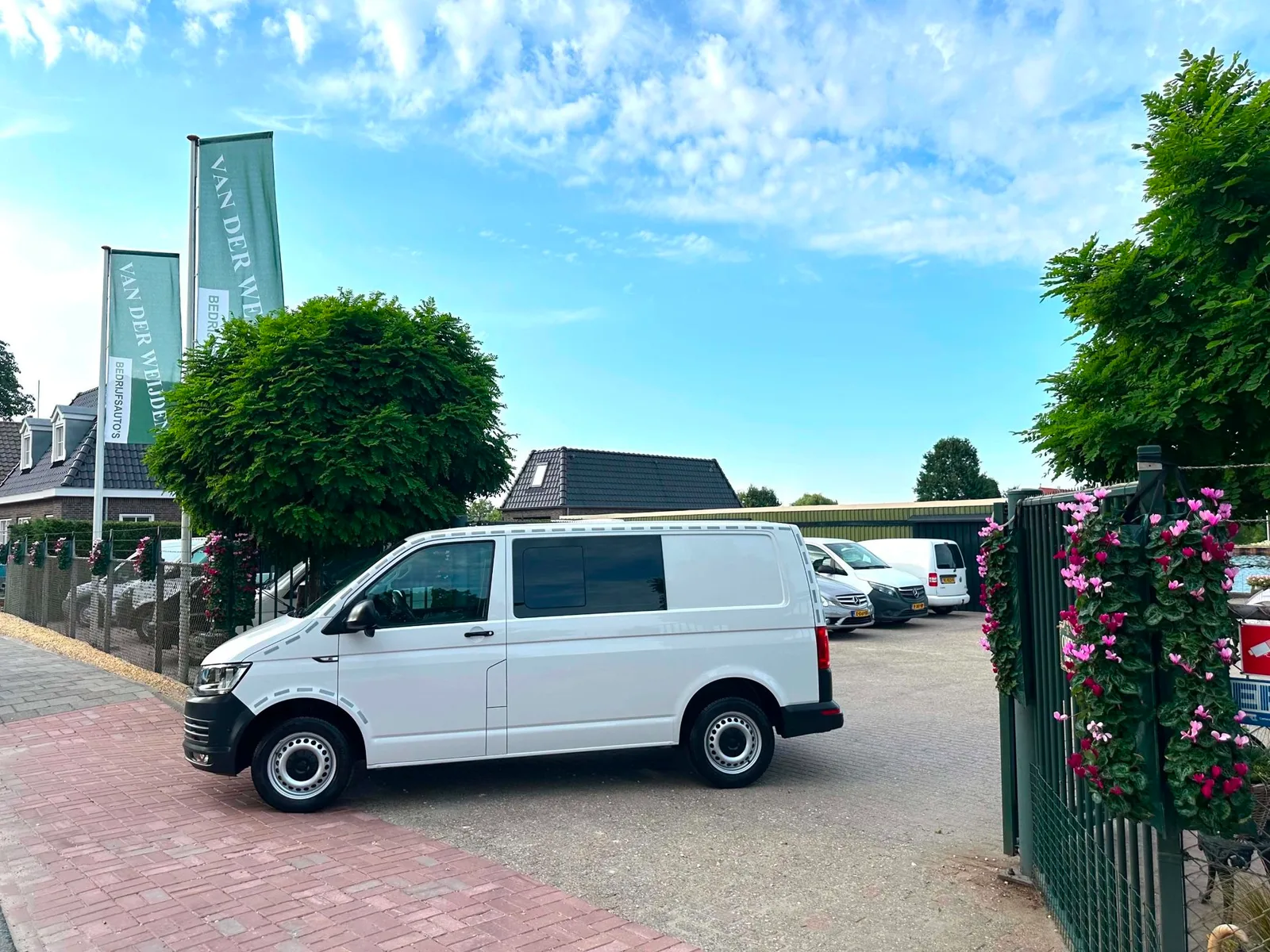 Volkswagen Transporter (2018) — foto 1