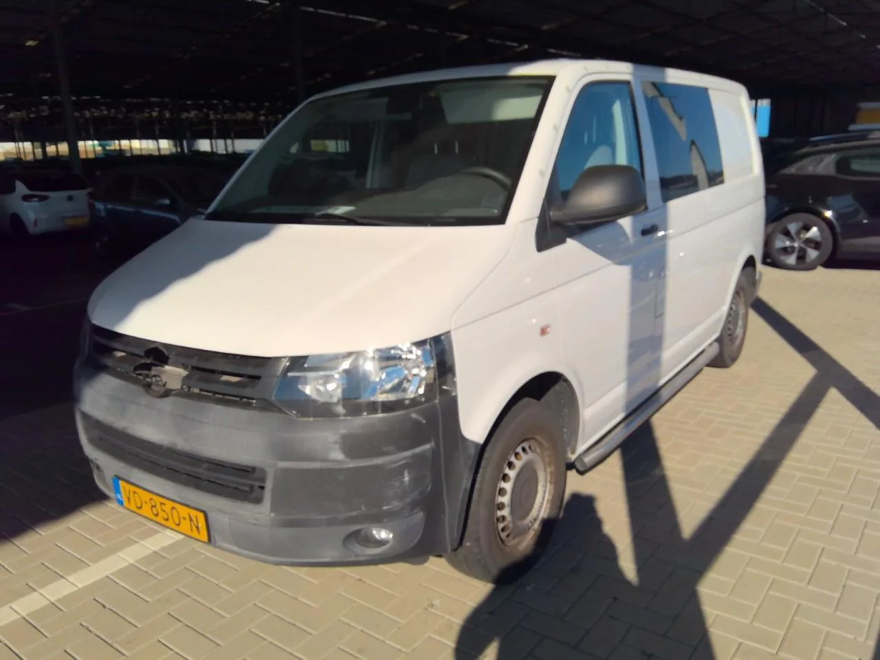 Volkswagen Transporter (2013) — foto 1