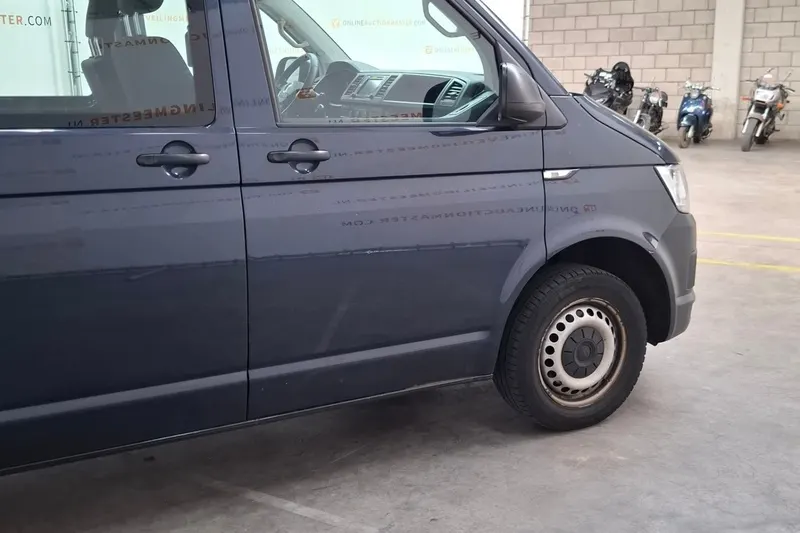 Volkswagen Transporter (2015)