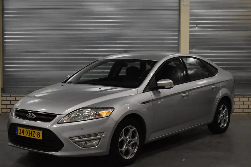 Ford Mondeo (2012)