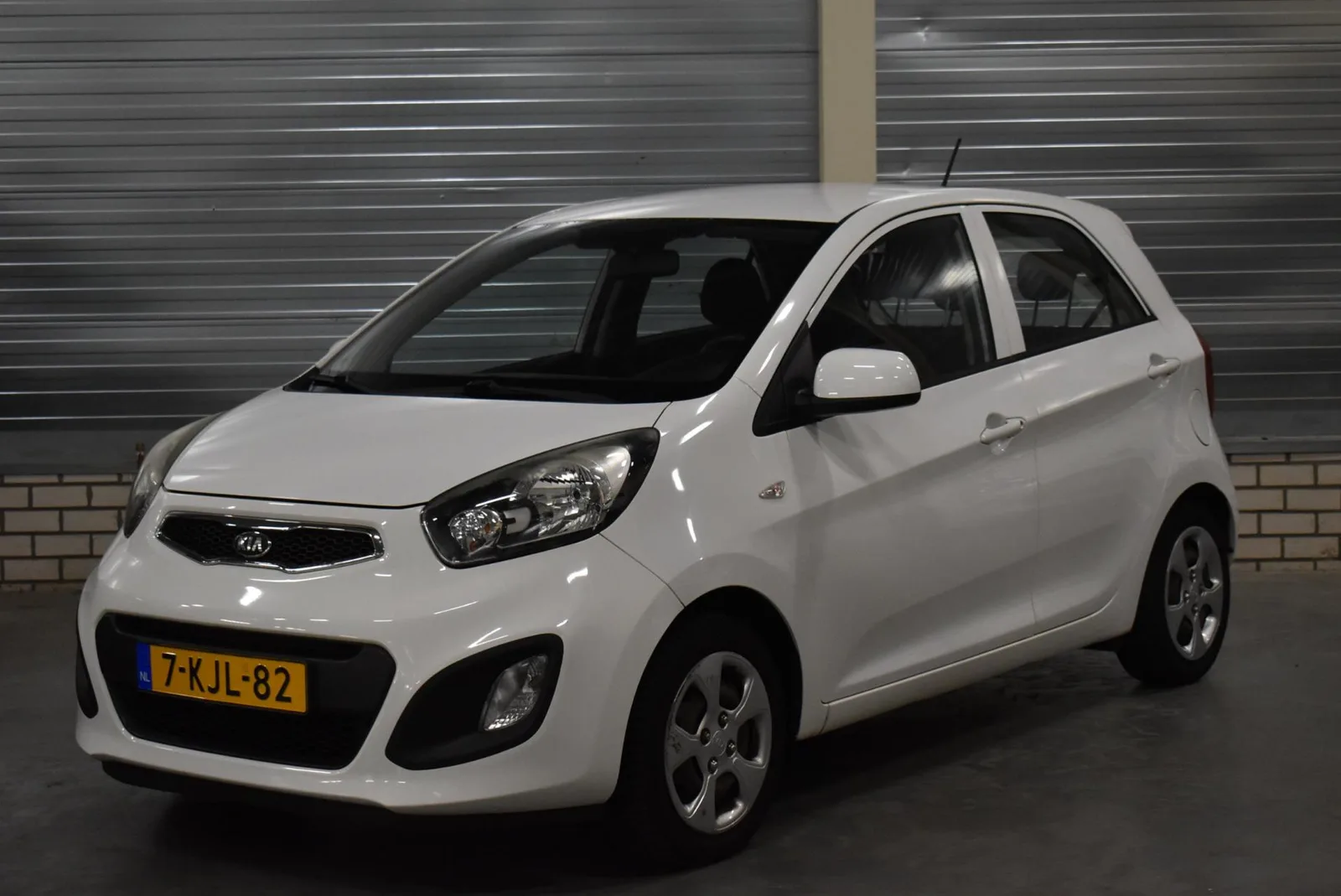 Kia Picanto (2013) — foto 1