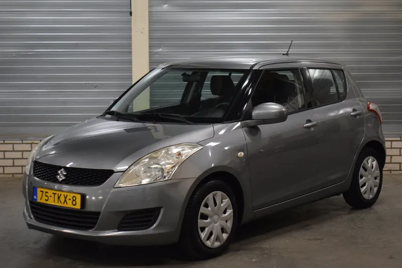 Suzuki Swift (2012)