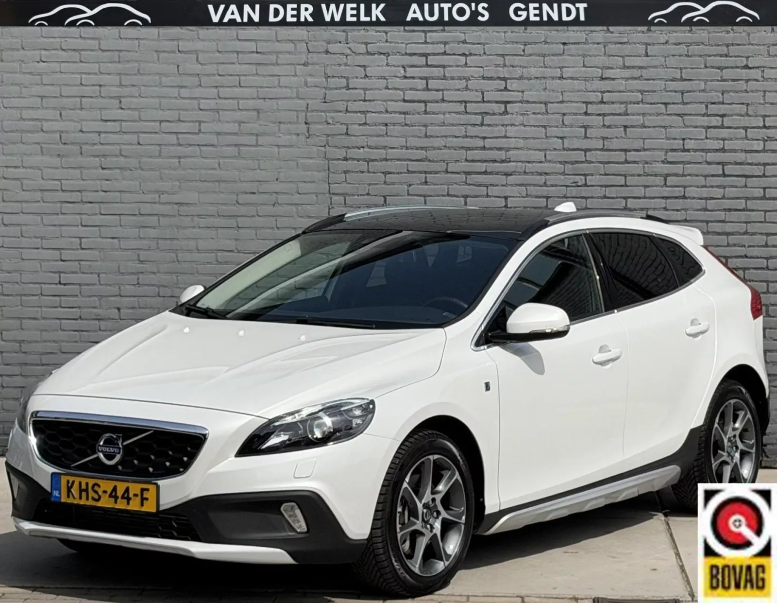 Volvo V40 Cross Country (2016) — foto 1