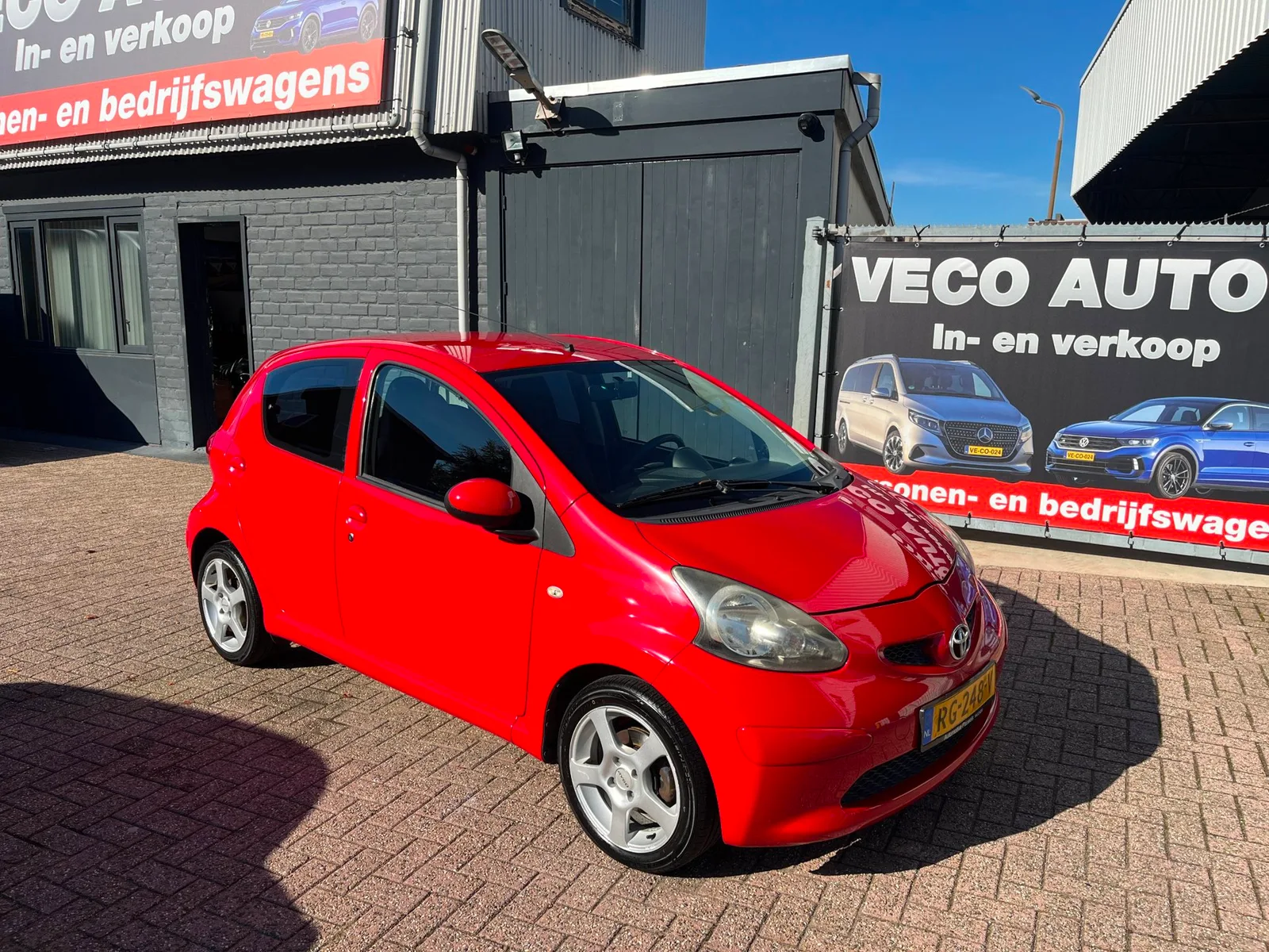 Toyota Aygo (2006) — foto 1